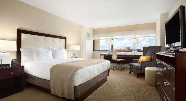 Двухместный номер для людей с ограниченными возможностями Hilton Miami Airport Blue Lagoon