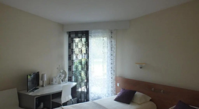 Номер Standard Logis Hotel Restaurant Le Jardin Délice