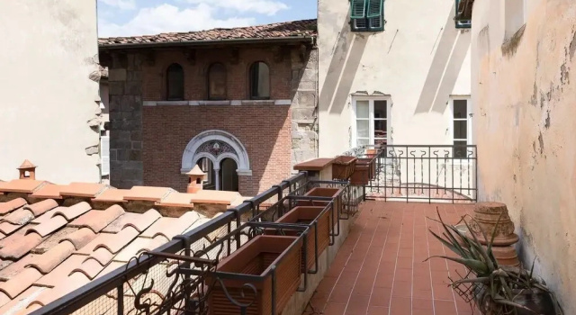 Altido Fillungo Terrace