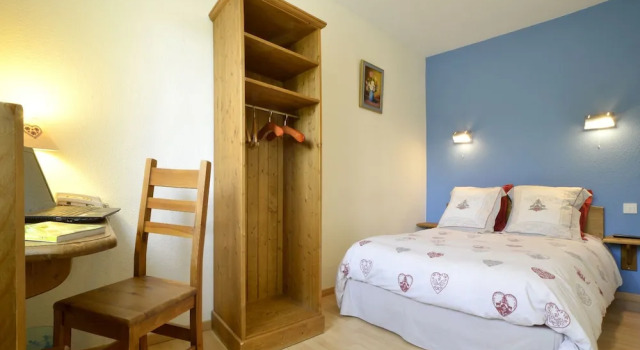 Auberge des 3 Ponts, Rezervovat Hostel Hotely v Doubs s parkováním, Parkování
