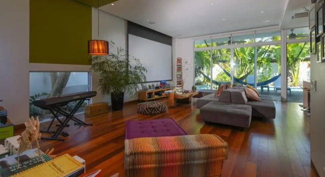 Miami Abode - Private & Sanitized, Perfect for Working From Home. Private Pool, Pet Friendly. Super-host Support, Забронировать Отель Отели Miami Metropolitan Area 3 звезды, 3*
