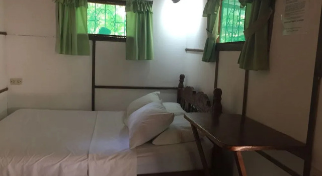 Mal Pais Surf Camp, Rezervovat Hotel Hotely v Puntarenas s parkováním, Parkování