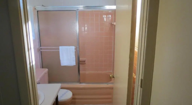 Четырёхместный номер Standard Boone trail inn