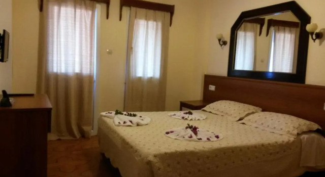 Двухместный номер Standard Regal Hotel