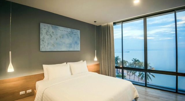 Kalm Bangsaen Hotel
