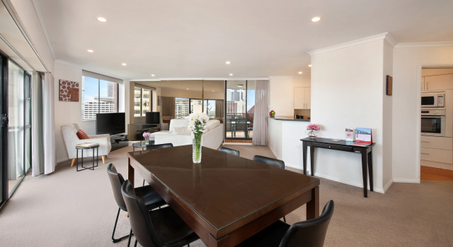 Апартаменты с 3 комнатами The York by Swiss-Belhotel
