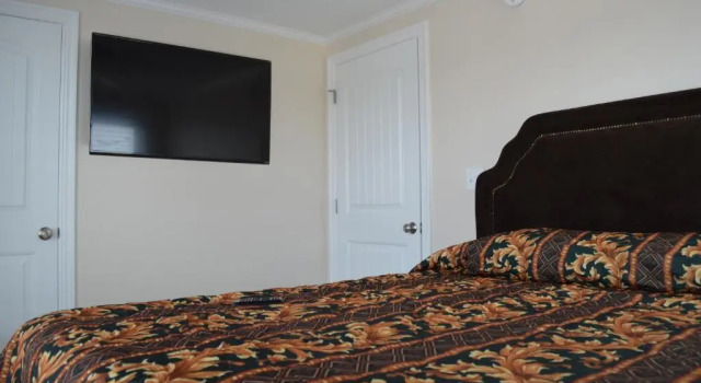 Коттедж с 2 комнатами Copley LaReine Motel