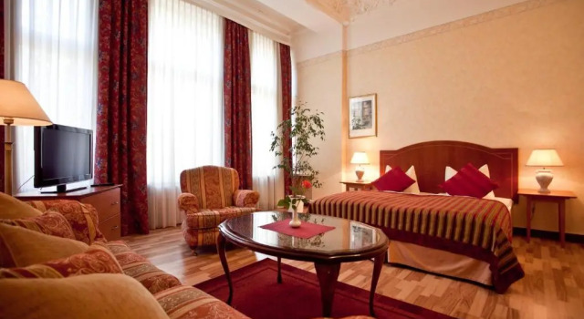 Трёхместный номер Standard с балконом Safestay Berlin Kurfurstendamm