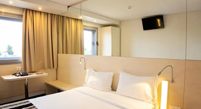 Двухместный номер Standard Hotel Singular Porto Aeroporto