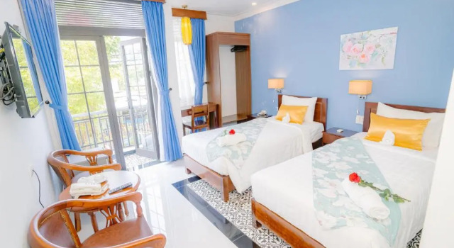 Двухместный номер Standard с балконом Vinstar villa hoi an