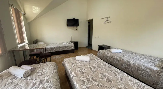 Standard- firedobbelt værelse Noragyugh Guesthouse