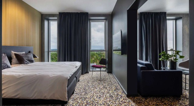 Peak 12 Design Hotel
