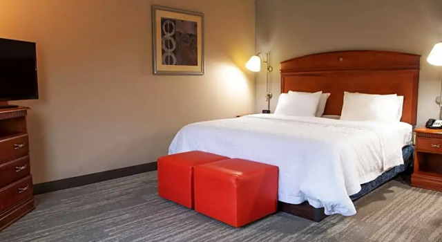 Storslået  suite Hampton Inn Gloucester