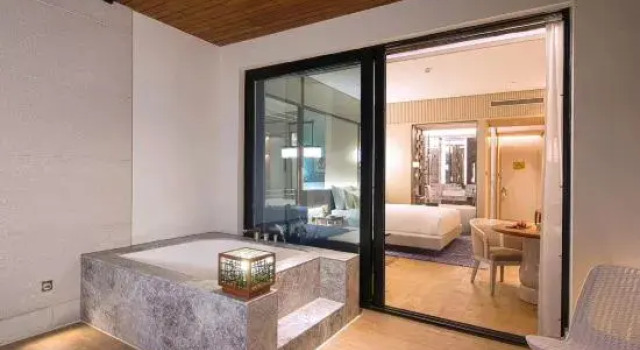 Standard double chambre avec balcon Hostel 1001 Malam Malioboro