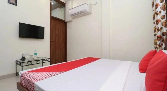 Sharan Square by OYO Rooms