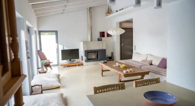 Beach Villa Next To The Waves, Buchen Sie Villa Istiaia Zentralgriechenland