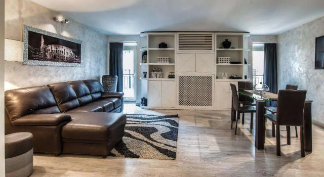 Black And White Suite, Забронировать Отель Отели Рима с завтраком, рядом с Театр Арджентина, Завтраки