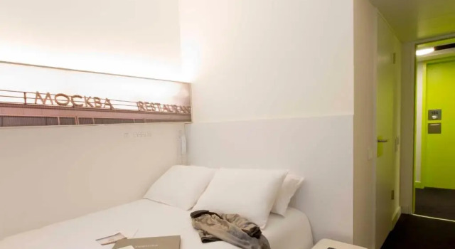 Номер Standard Hotel Gat Point Charlie