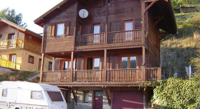 Ski Chalet - Chez Helene Ski fb, Забронировать Шале Виллы Овернь-Рона-Альпы, Вилла