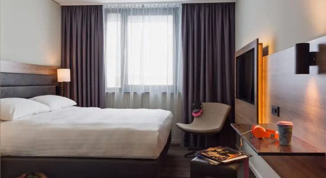 Двухместный номер Standard Moxy Stuttgart Airport/Messe