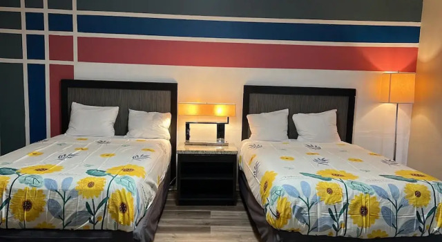 Luksusowy dwuosobowy pokój Imperial Inn