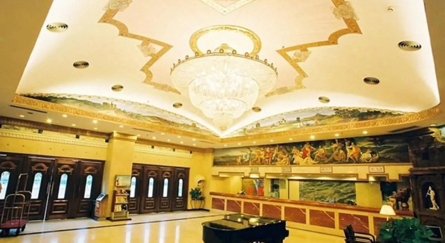 Nuo Lin Grand Hotel - Beijing, Book Hotel Hoteller i Beijing Province med parkering, Parkering