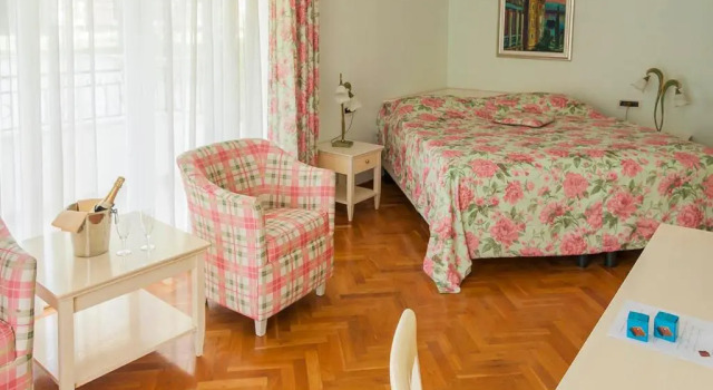 Двухместный номер Standard с балконом Hotel Miramar