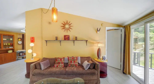 Pet-friendly Getaway w/ Porch in Banner Elk!, Book Feriehus Banner Elk Appalachian Mountains