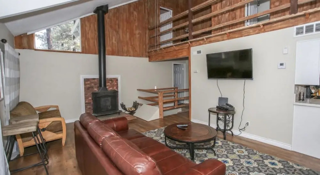 Bear Cub Den-1724 by Big Bear Vacations, Забронировать Дом для отпуска Биг-Бэар-Сити San Bernardino Mountains
