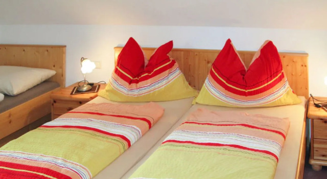 Reinbacher (GBM100), Rezerwuj Hotel Hotele w Schladming - Dachstein z parkingiem, Parking