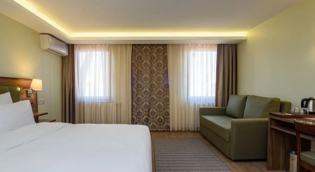 Семейный номер Standard с 2 комнатами Numi Hotel