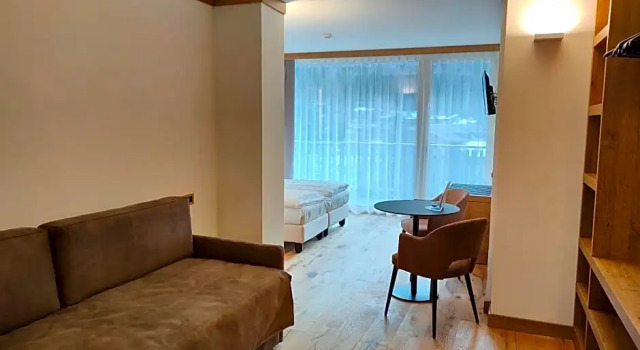 Полулюкс с балконом Hotel Ideal