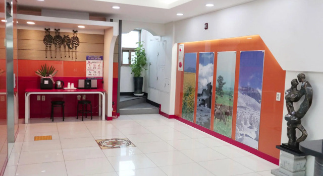Golden Park Hotel