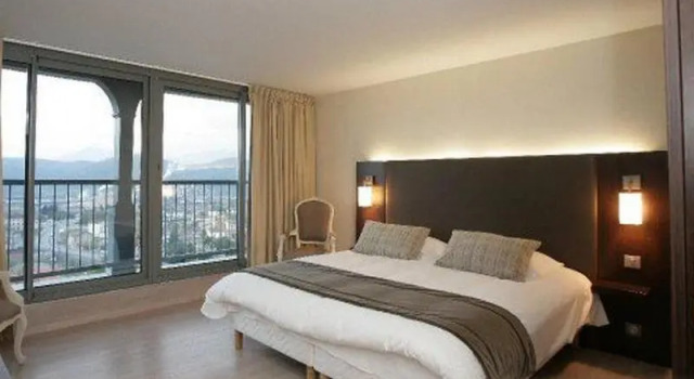 Maison de l'Esplanade, Varaa Hotelli Hotellit Haute-Garonne pysäköinnillä, Pysäköinti