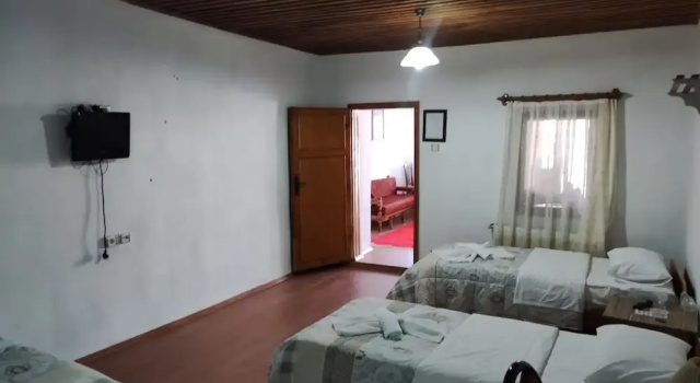 Phoenix Inn Hotel, Забронировать Отель Отели Учхисар с парковкой, рядом с Крепость Учхисар, Парковка
