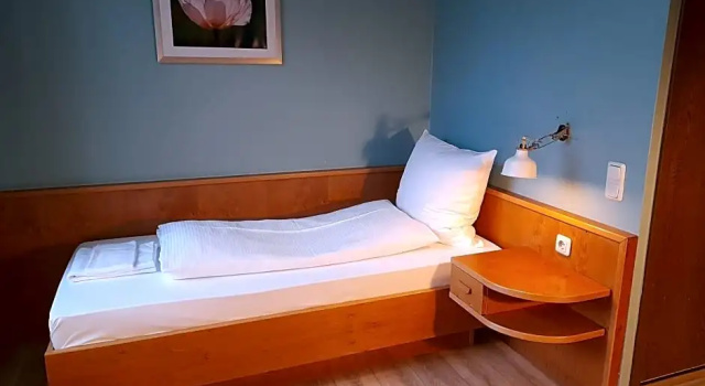 Номер Standard Hotel Pelli Hof Rendsburg by Tulip Inn