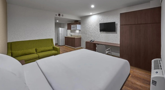 Extended Suites Celaya Galerías, Prenota Hotel Hotel a El Bajio con piscina, Piscina