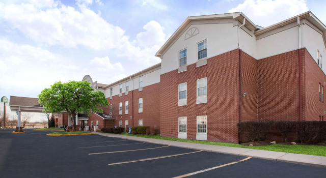 Wingate by Wyndham Roseville/Detroit