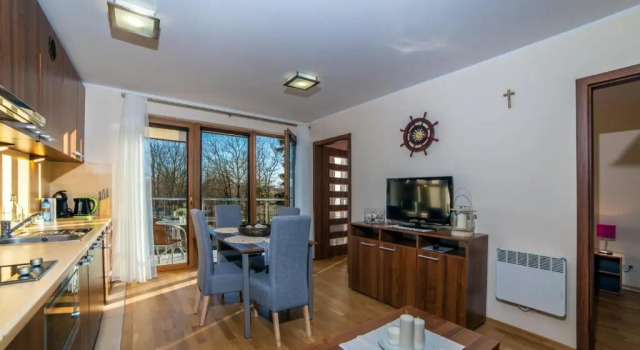 Apartament Morski Anioł, Varaa Huoneisto Hotellit Pommeri pysäköinnillä, Pysäköinti