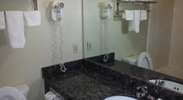 Номер Standard Regency Hotel - Moreno Valley