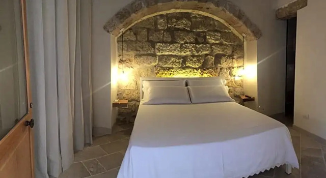 Suite Cavour B&B, Забронировать Отель «постель и завтрак» Отели в центре Галатина, в центре