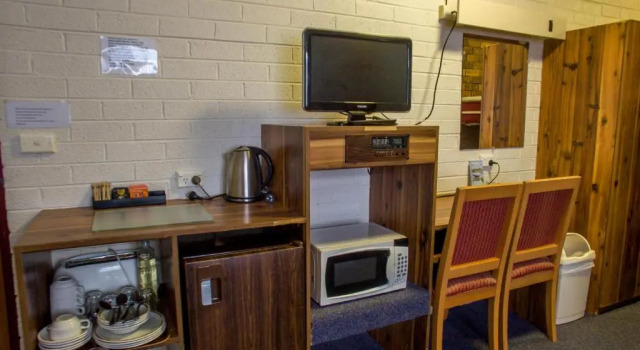 Семейный номер Standard Arabella Motor Inn