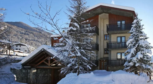 Hotel Des Amis, Varaa Hotelli Sauze d'Oulx Val di Susa