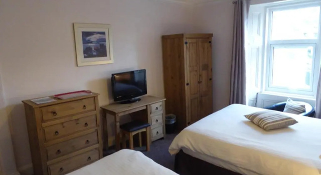 Номер Small Семейный Corran House Guest House