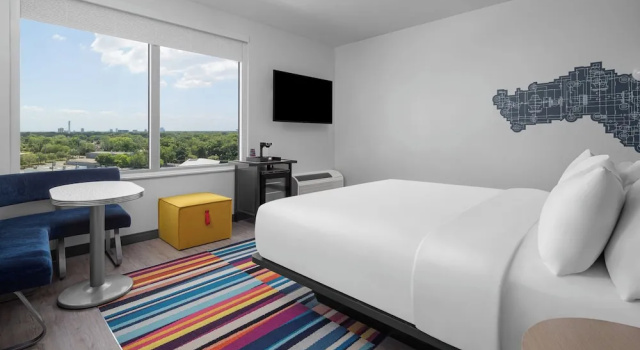 Двухместный номер Standard Aloft by Marriott Tampa Midtown