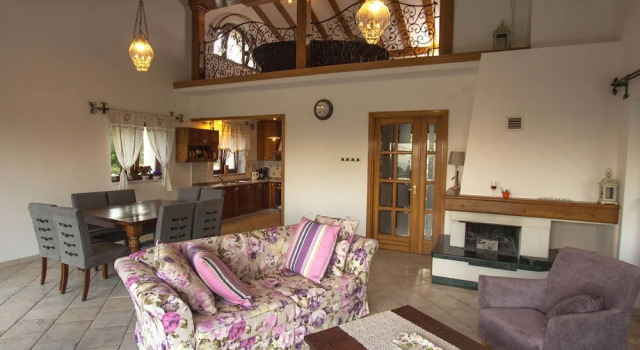 Modern Villa in Icici with  Swimming Pool and Jacuzzi