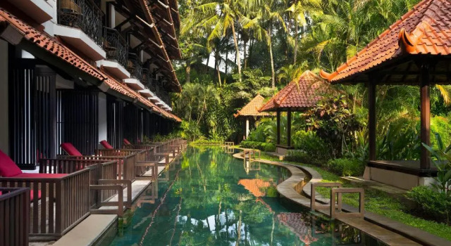 Клубный номер Standard с балконом Mustika Yogyakarta Resort and Spa