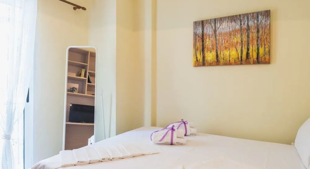 Elegant Studio Next to the Acropolis, Забронировать Отель Афины Острова Саронического залива - Аттика, рядом с Холм Филопаппос