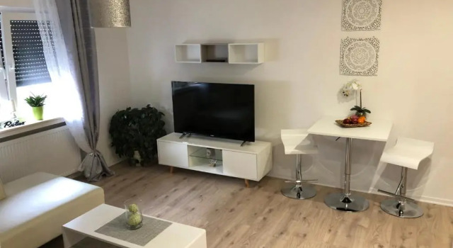 Апартаменты Exklusive Moderne 2 Zi. Wohnung in Ruhiger Lage