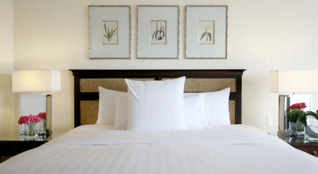 Двухместный номер Deluxe с балконом Midas Hotel & Casino